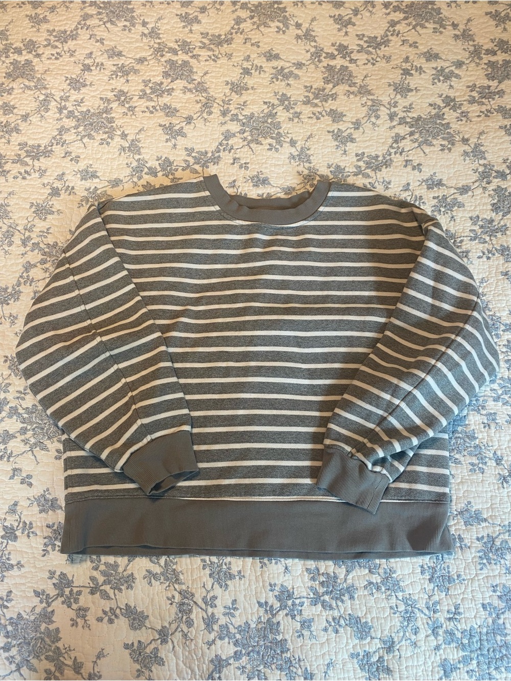 Lululemon Perfectly Oversized Fleece Crewneck Pullover Size Small Yachtie Stripe